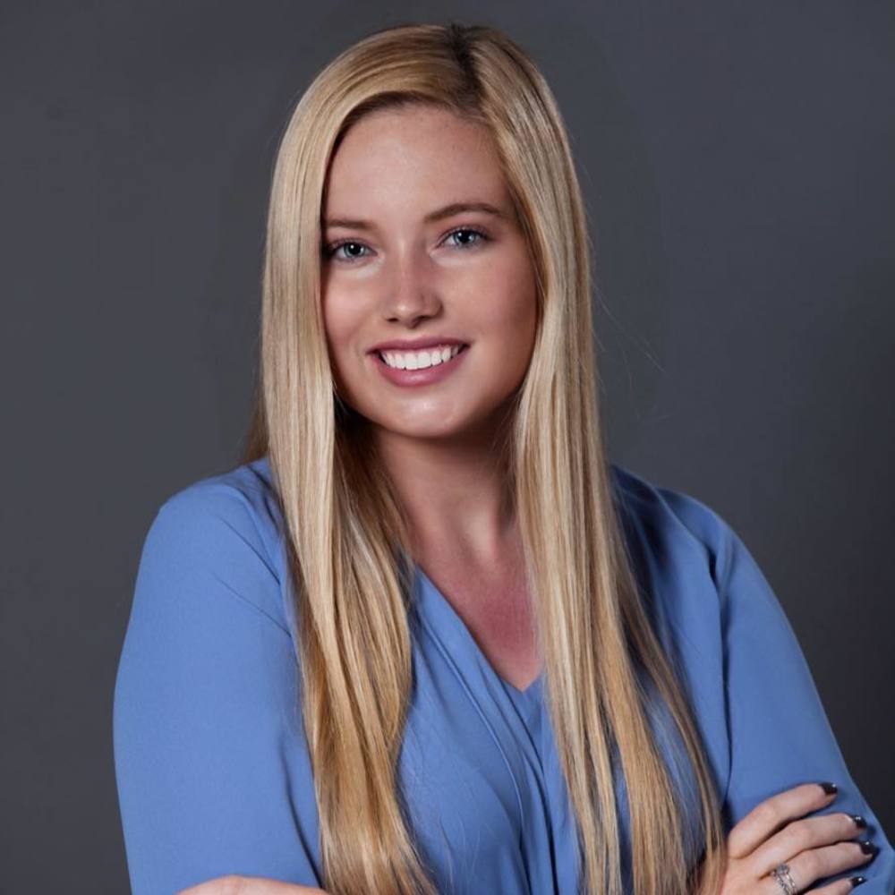 Meet your Posher, Aly